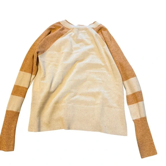 Smartwool Women's Cream and Tan V-Neck Sweater - Picture 2 of 5